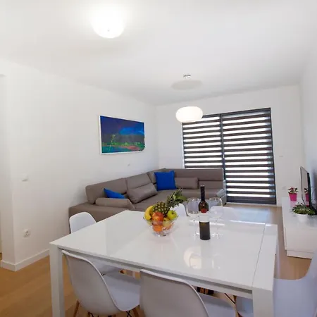 Mt Apartment Makarska